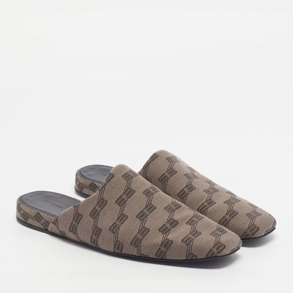 Balenciaga Cosy Bb Size 41.5 Brown Canvas Mules - Picture 4 of 7